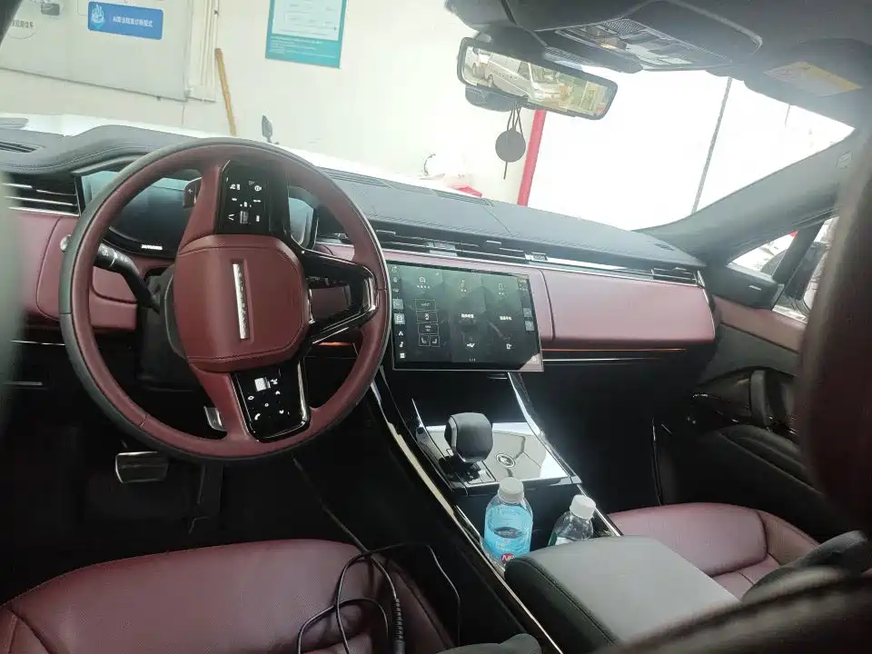 Land Rover Sport — миниатюра 3