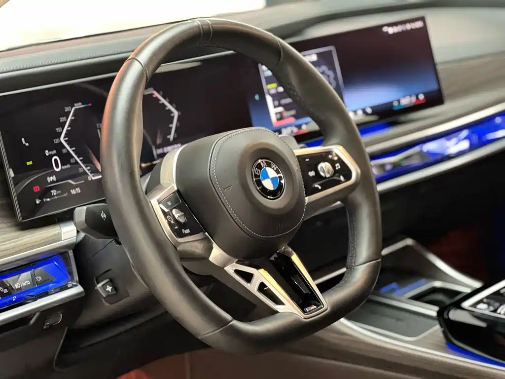 BMW 7 Series 7 2023 735Li M Sport