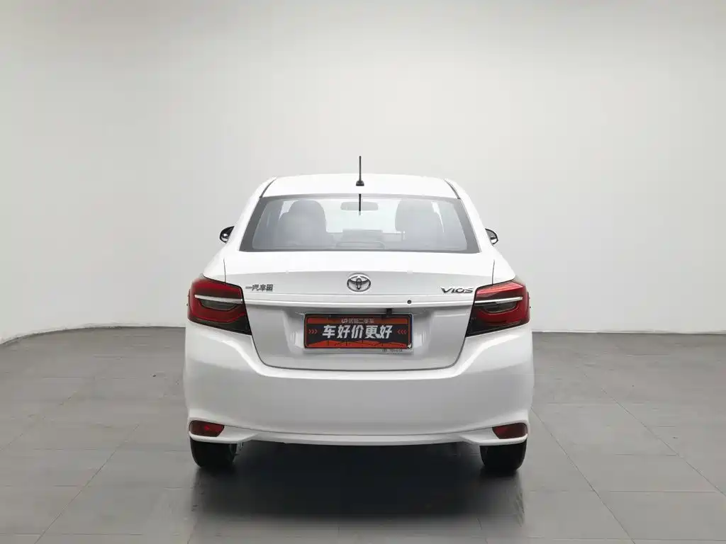 Toyota Vios — миниатюра 4