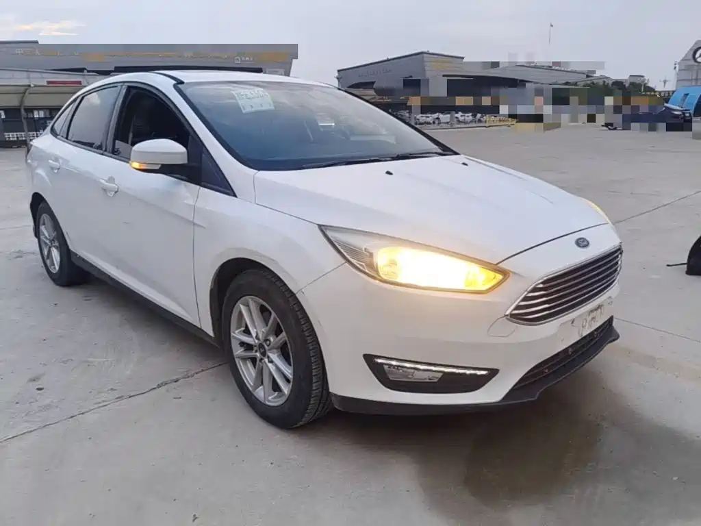 Ford Focus — миниатюра 4