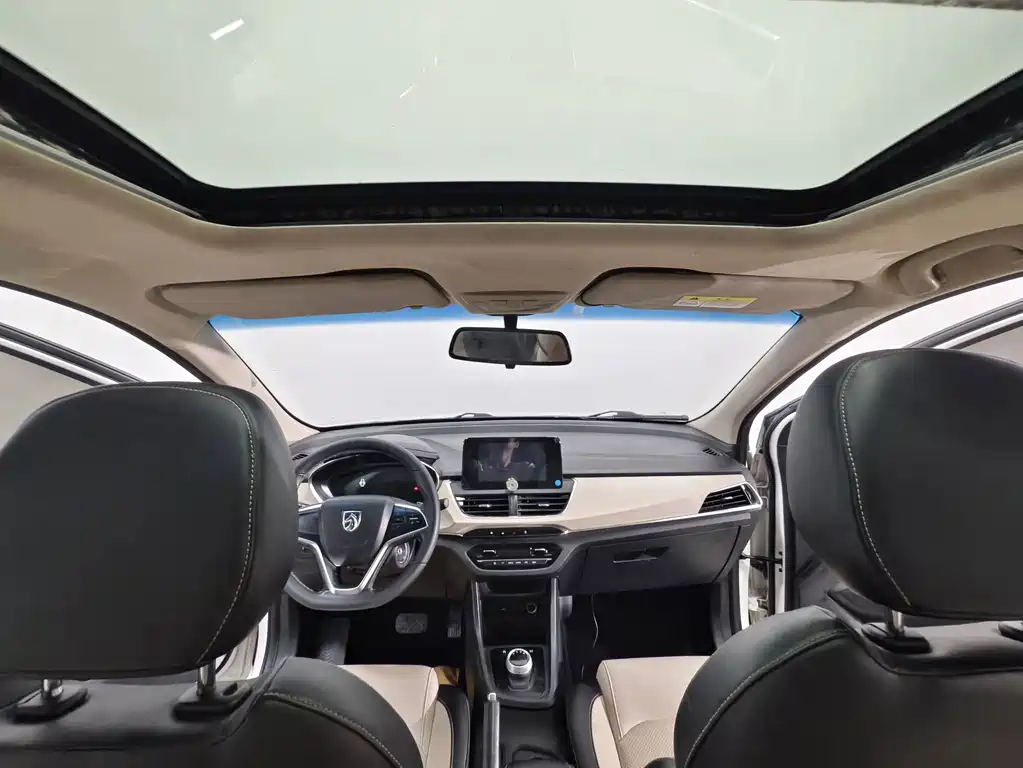 Baojun 360 — миниатюра 10