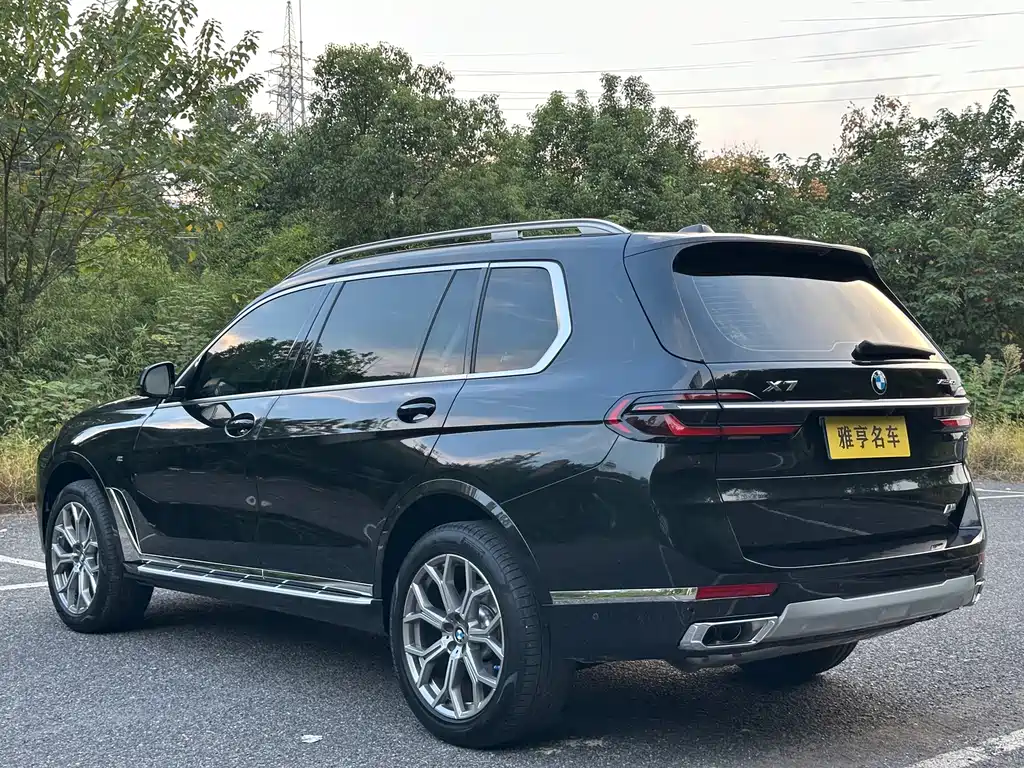 BMW X7 — миниатюра 16