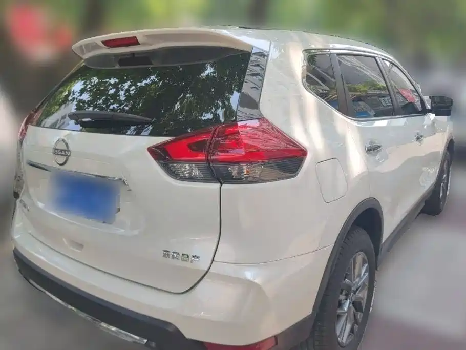 Nissan X-Trail — миниатюра 25