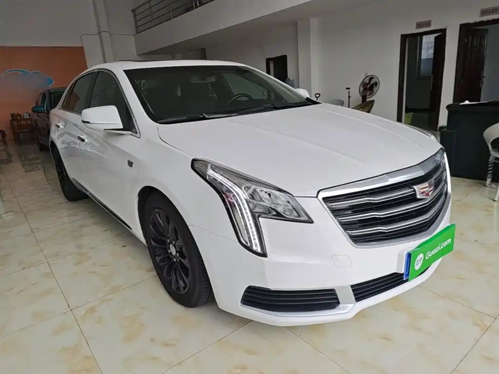 Cadillac XTS — миниатюра 4