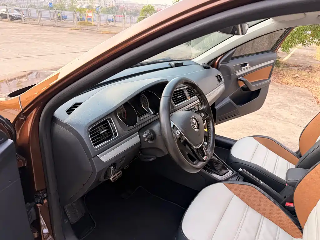 Volkswagen Cross Lavida — миниатюра 22