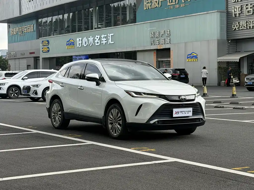 Toyota Harrier — миниатюра 2