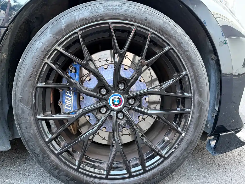 BMW i3 — миниатюра 8