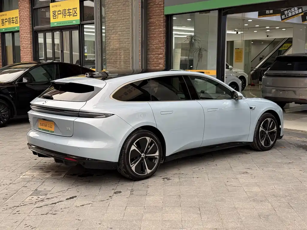 NIO ET5T — миниатюра 7