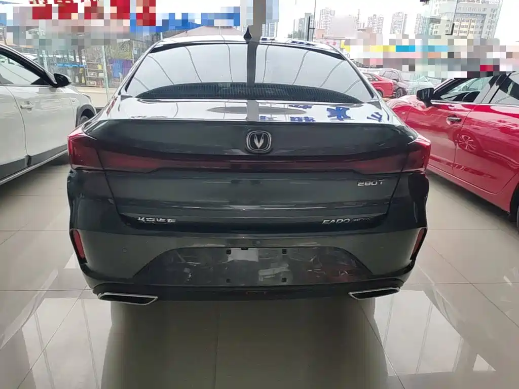 Changan Eado — миниатюра 6