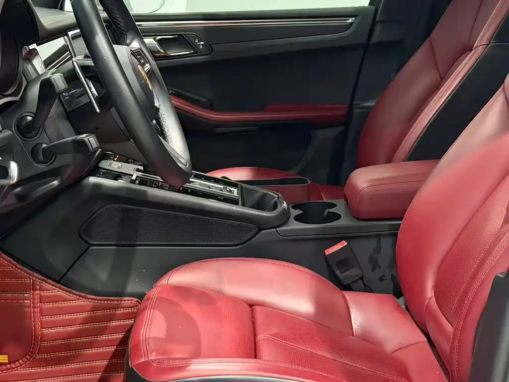 Porsche Macan — миниатюра 8