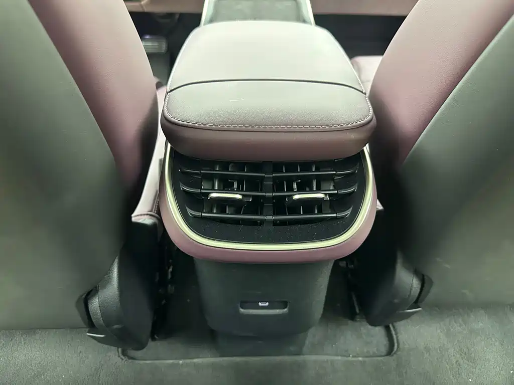 NIO ET5T — миниатюра 11