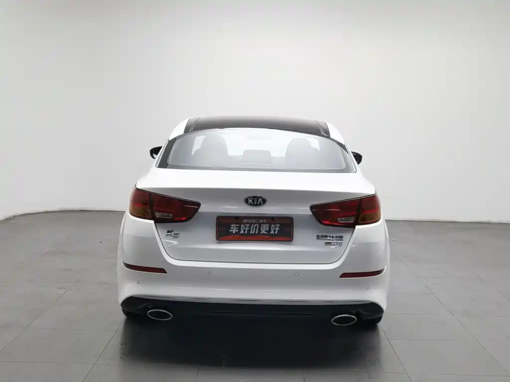 Kia K5 — миниатюра 4