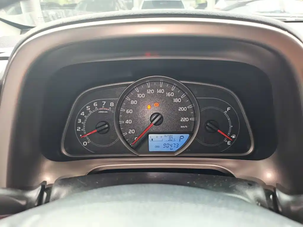 Toyota RAV4 — миниатюра 12