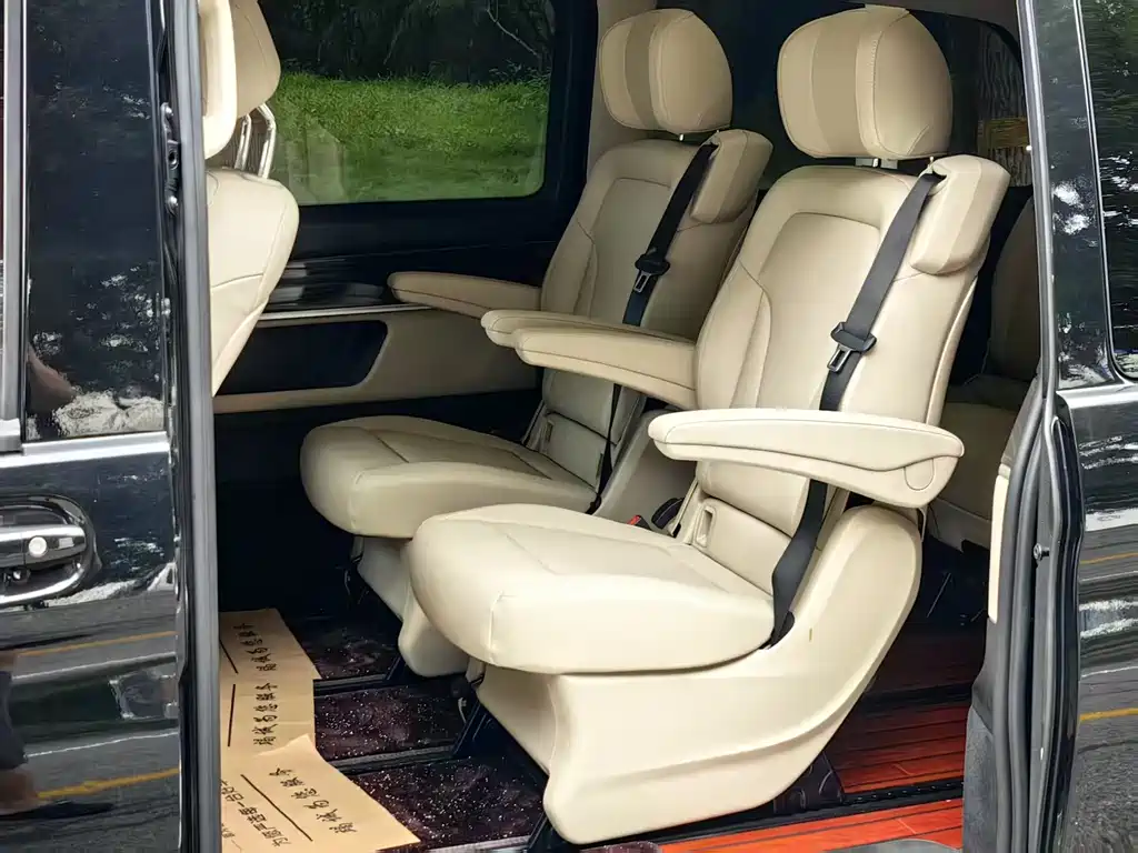 Mercedes-Benz V-Class V 2018 V 260 VI