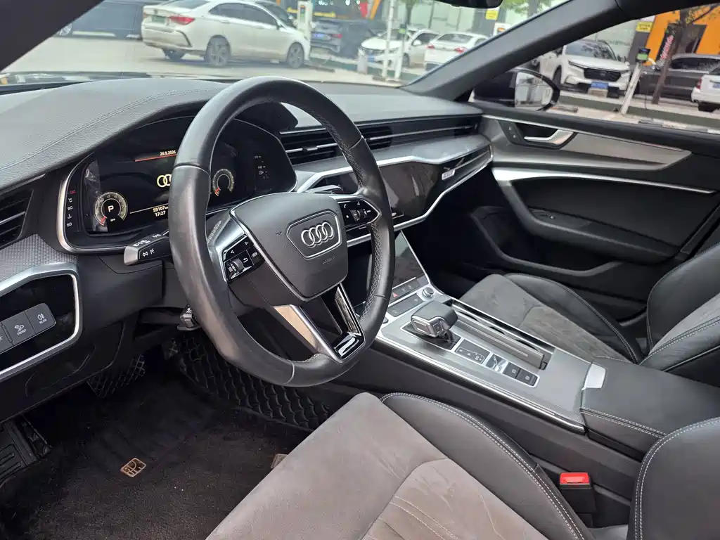 Audi A6L — миниатюра 9