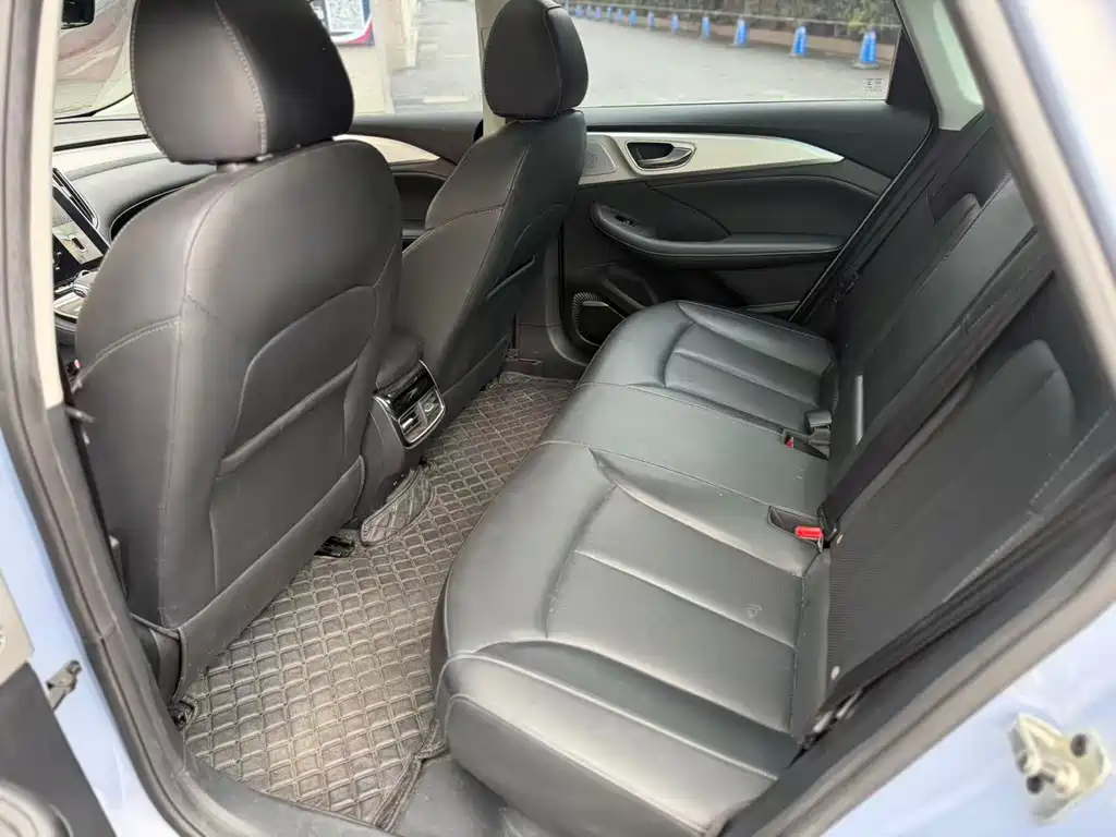 Roewe Feifan ER6 — миниатюра 5