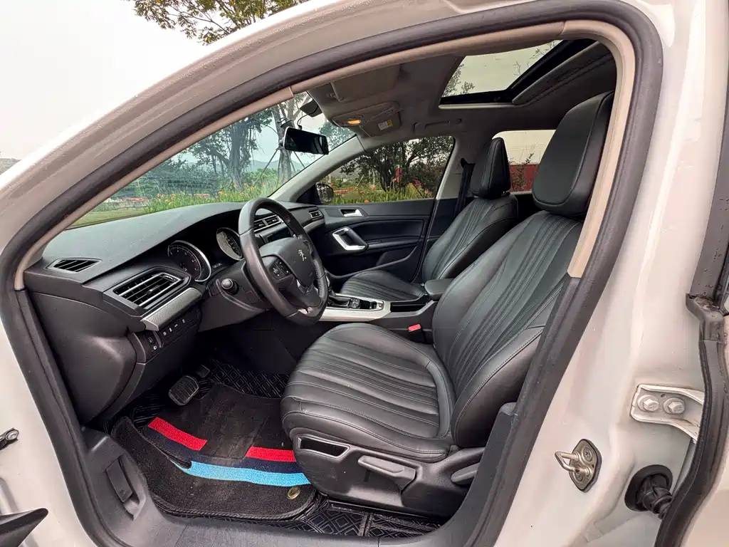 Peugeot 408 2019 360THP AT Luxury VI
