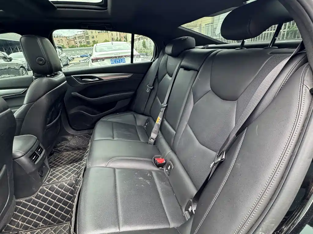 Cadillac CT5 — миниатюра 18