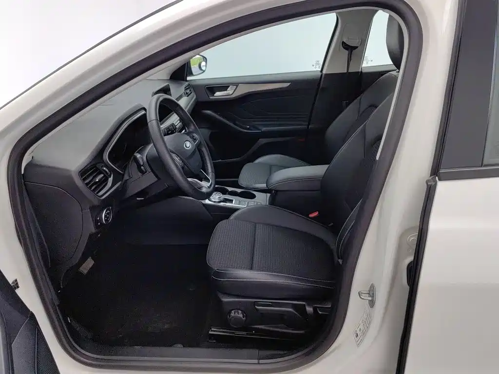 Ford Focus 2019 EcoBoost 125 AT VI