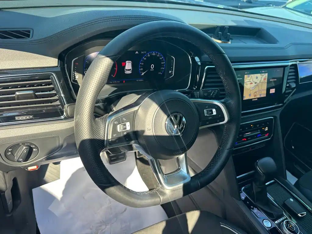 Volkswagen Teramont — миниатюра 5