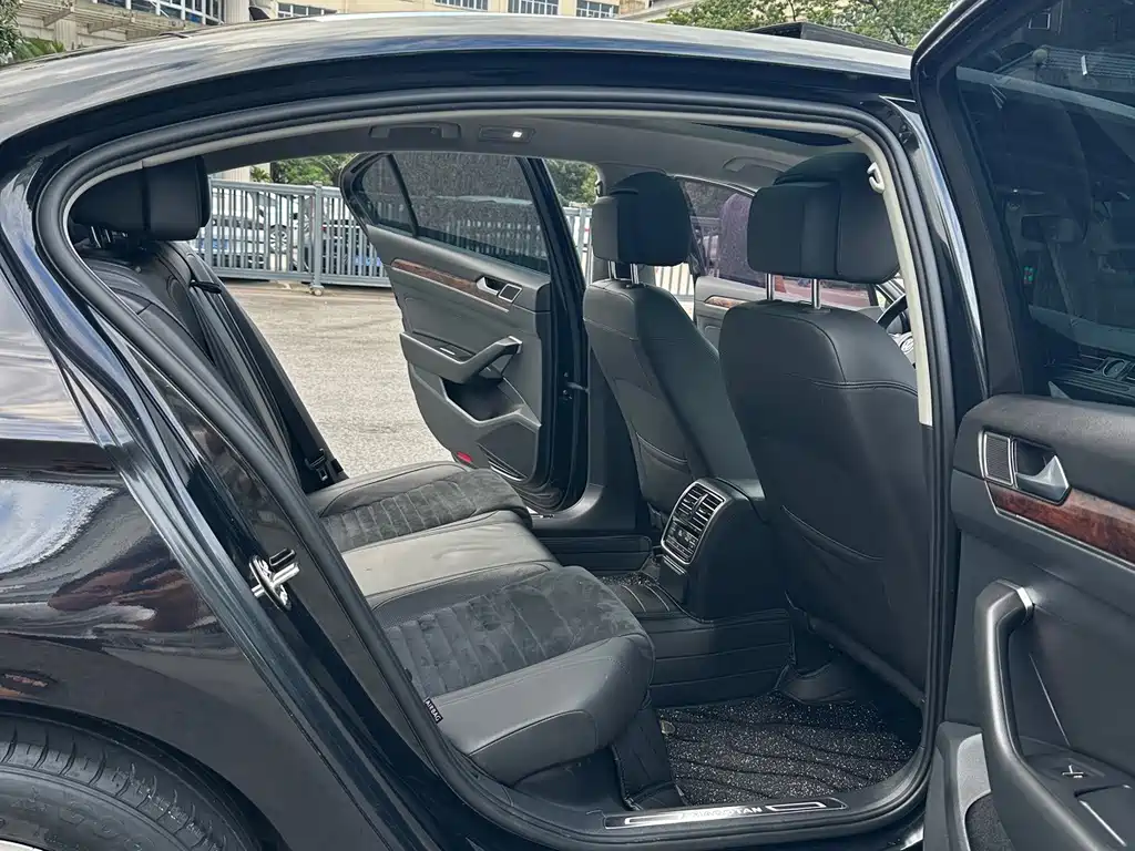 Volkswagen Magotan — миниатюра 11
