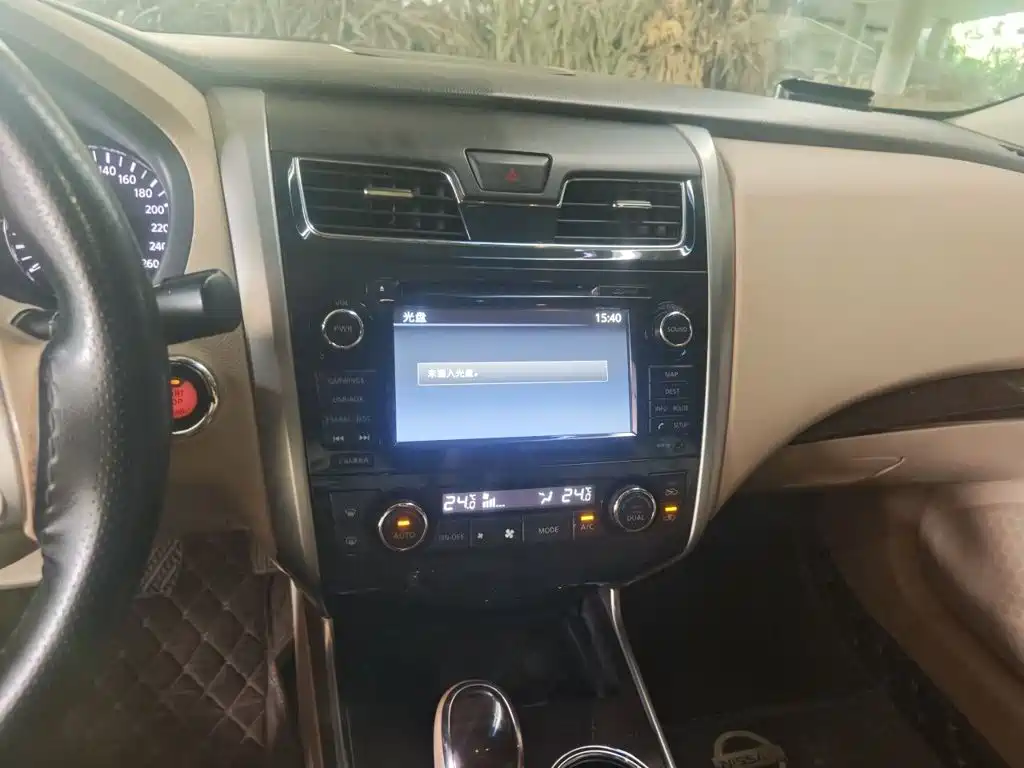 Nissan Teana — миниатюра 6