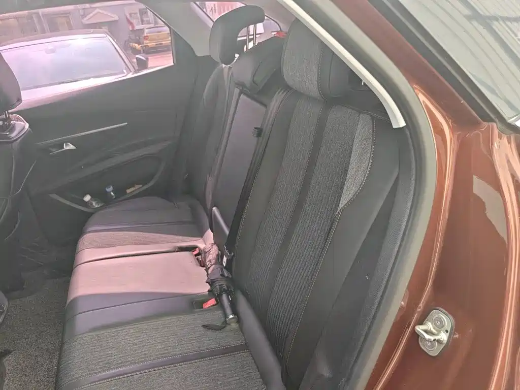 Peugeot 4008 — миниатюра 13