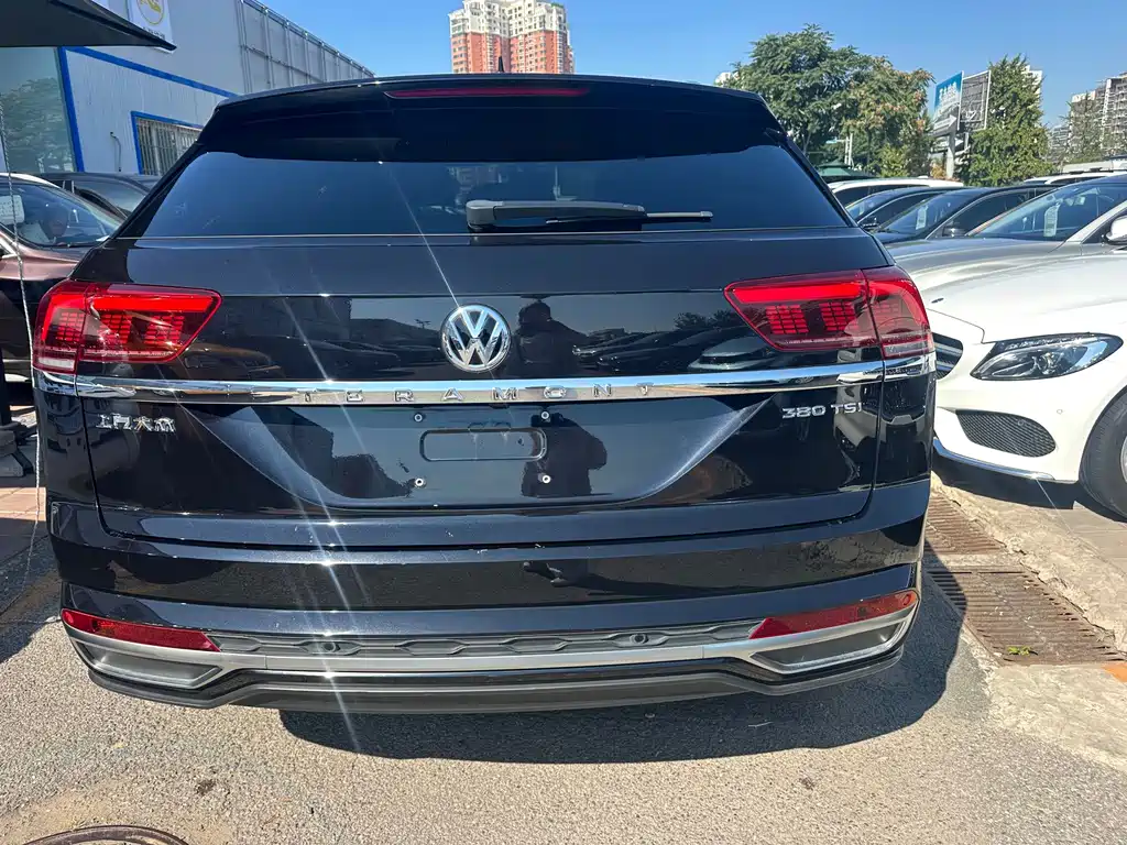 Volkswagen Teramont — миниатюра 14