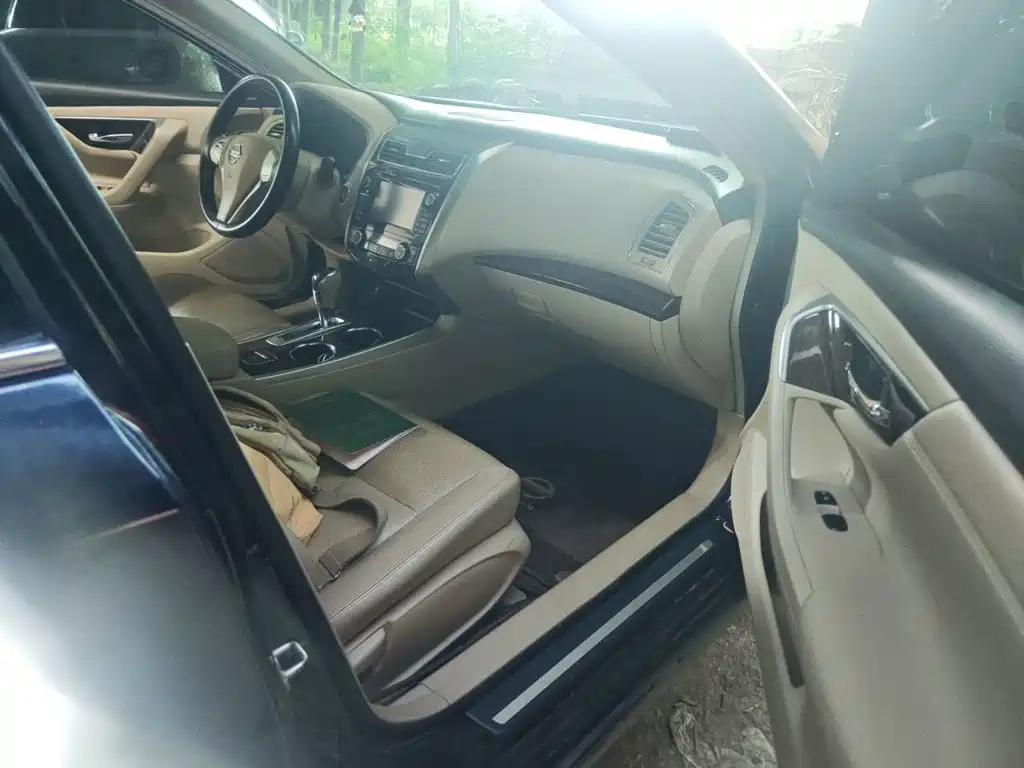 Nissan Teana — миниатюра 18