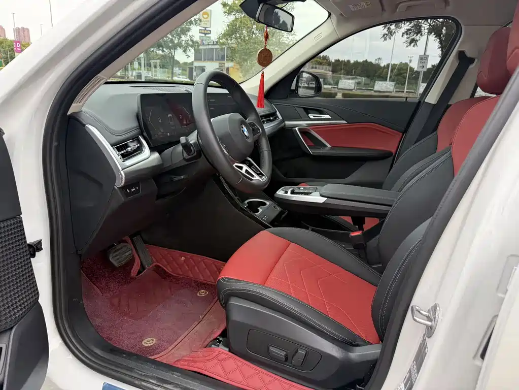BMW X1 — миниатюра 9