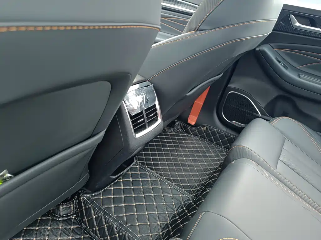Chery Arrizo 5 GT — миниатюра 10