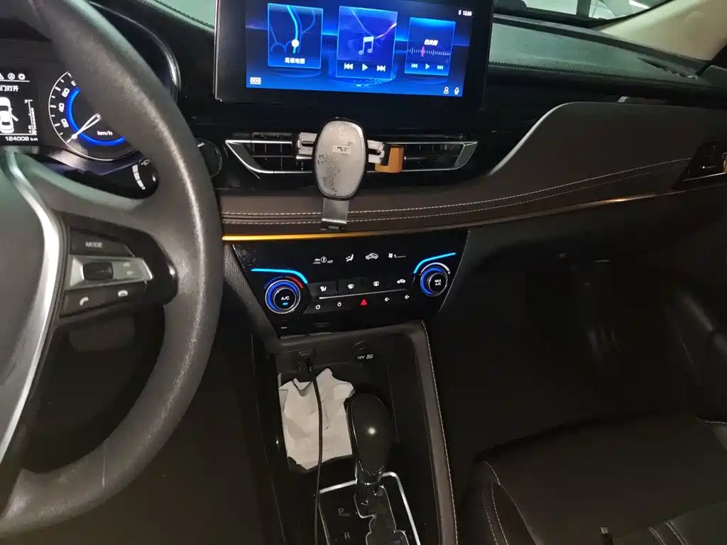 Changan Eado DT — миниатюра 14