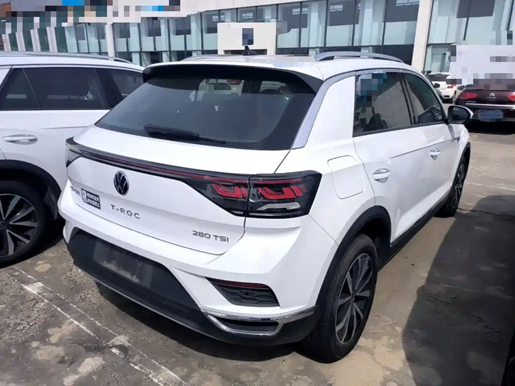 Volkswagen T-Roc — миниатюра 7