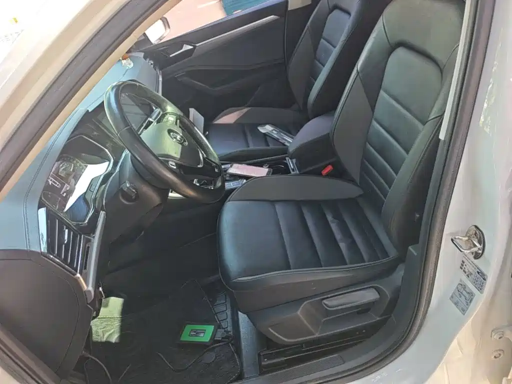 Volkswagen Sagitar — миниатюра 15