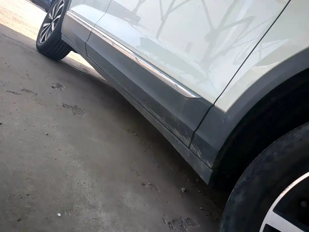 Volkswagen T-Roc — миниатюра 21