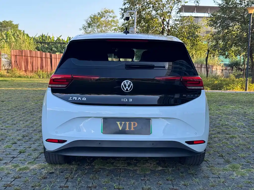 Volkswagen ID.3 — миниатюра 5
