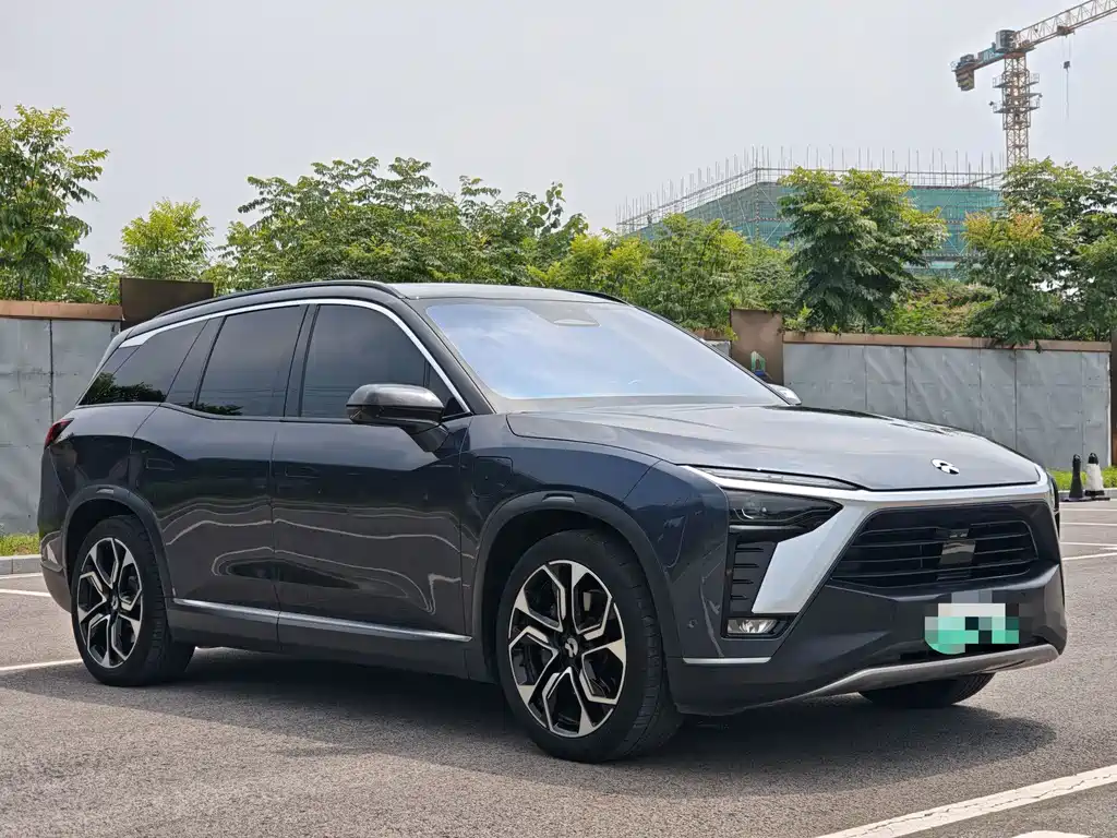 NIO ES8 2022 75kWh мест