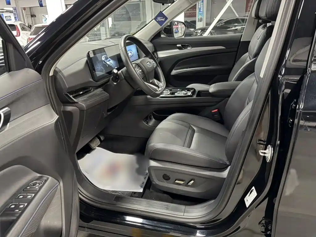 Ford Equator Sport — миниатюра 8