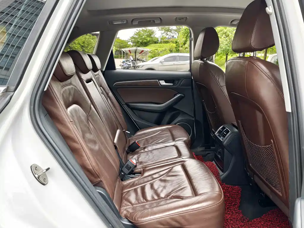 Audi Q5 — миниатюра 9
