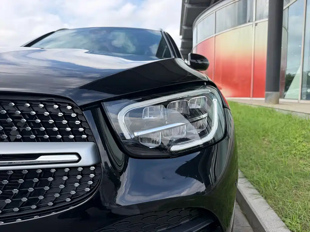 Mercedes-Benz GLC — миниатюра 19
