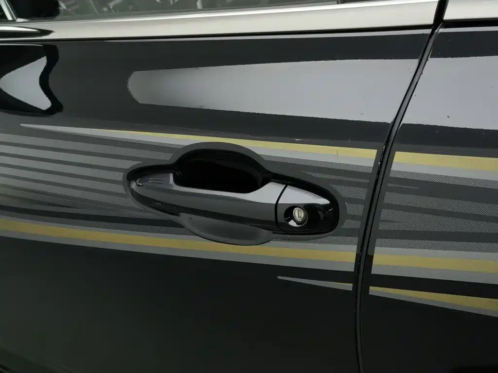 Toyota Highlander — миниатюра 18
