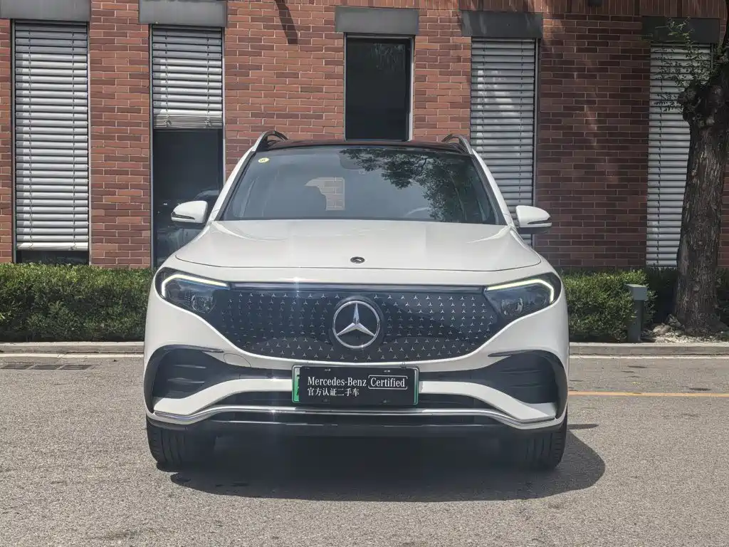 Mercedes-Benz EQB — миниатюра 2