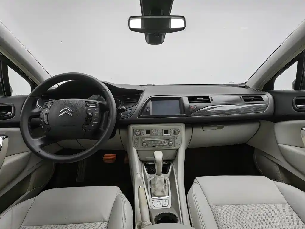 Citroen C5 — миниатюра 5