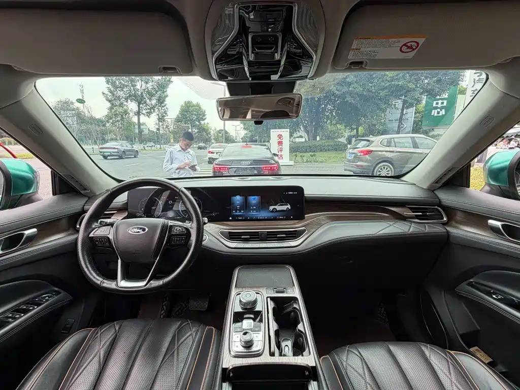 Ford Equator — миниатюра 13