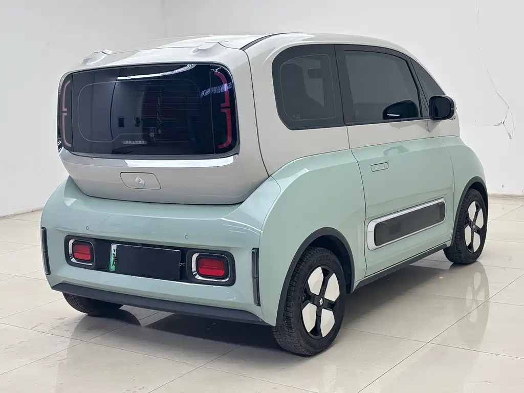 BAOJUN KIWI EV