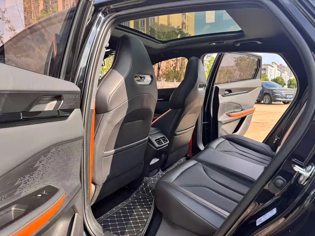 Changan UNI-V — миниатюра 6