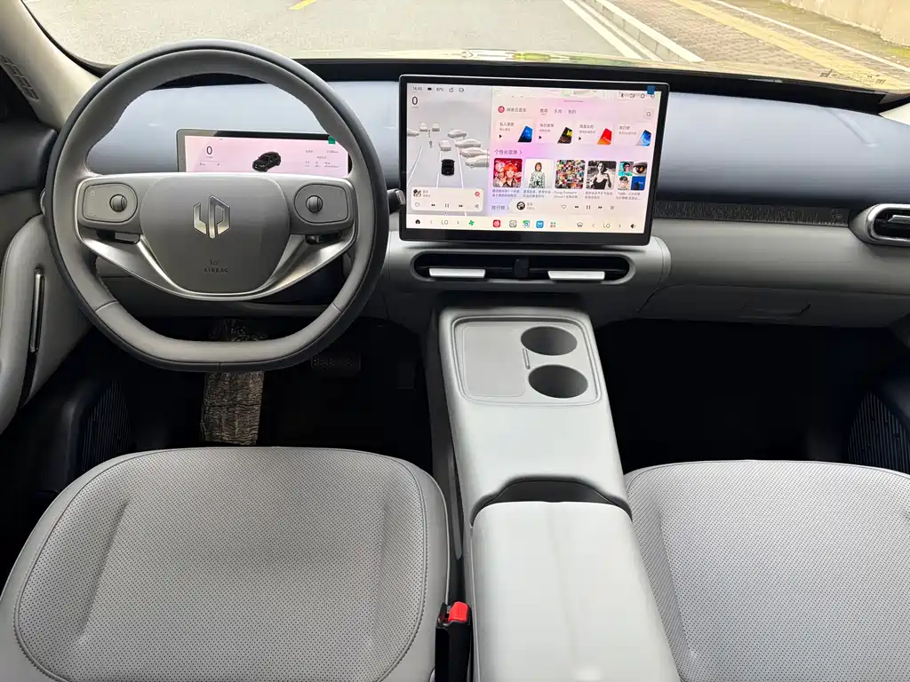 Leapmotor Leapmotor A10 — миниатюра 10