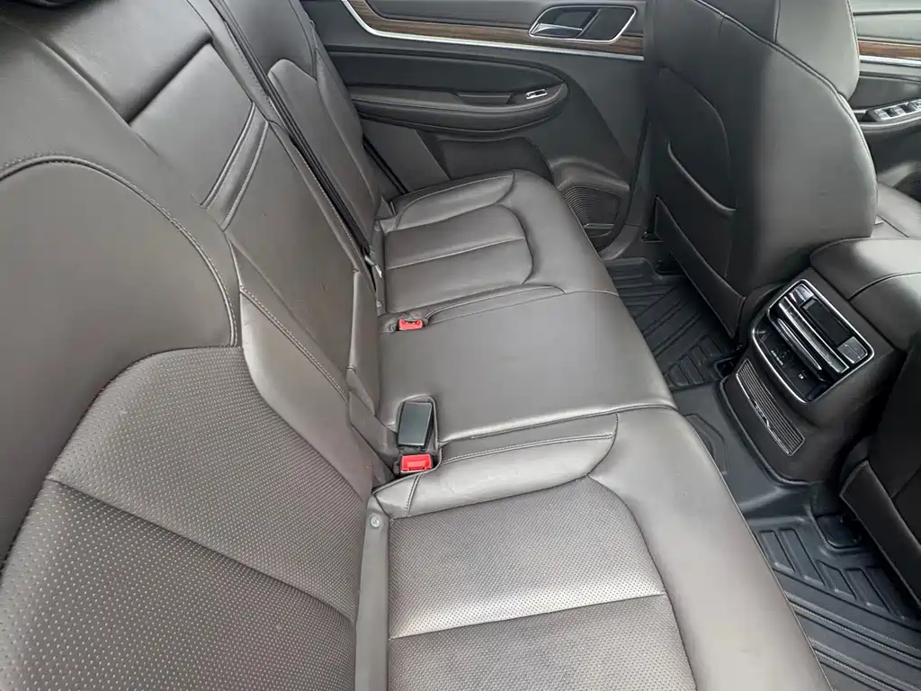 Roewe RX8 — миниатюра 11