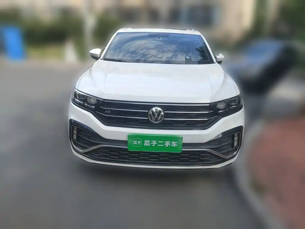Volkswagen T-Roc — миниатюра 2