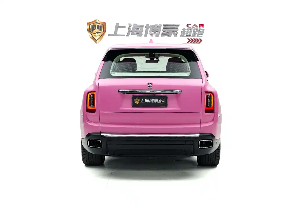 Rolls-Royce Cullinan 2022 мест